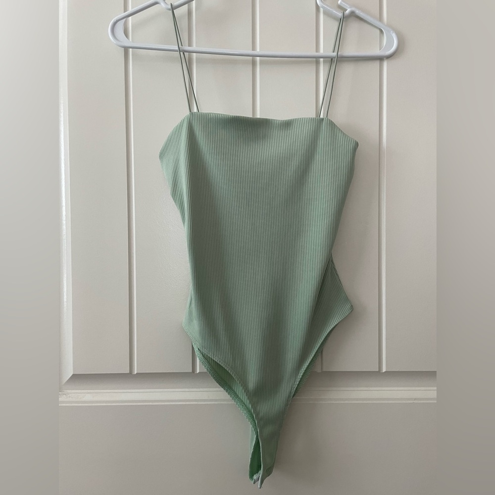 New w/o tags Zara Ribbed Bodysuit in Sea Green